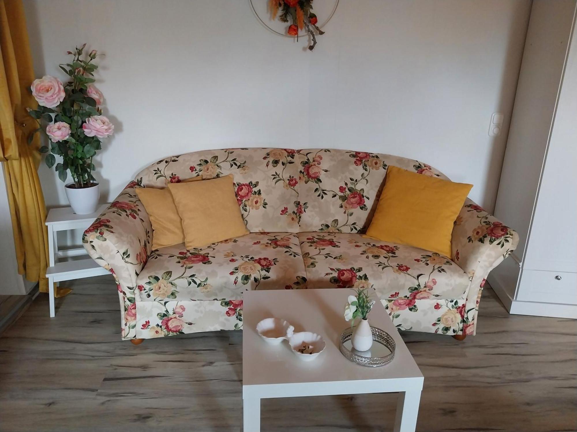 Ferienwohnung Rosi Наумбург Экстерьер фото